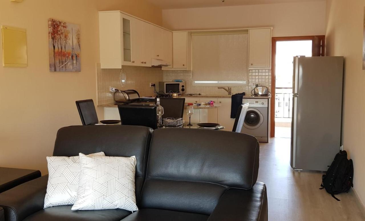 Petras Cozy Nest, 1-Bedroom Apt., Paphos-Universal المظهر الخارجي الصورة