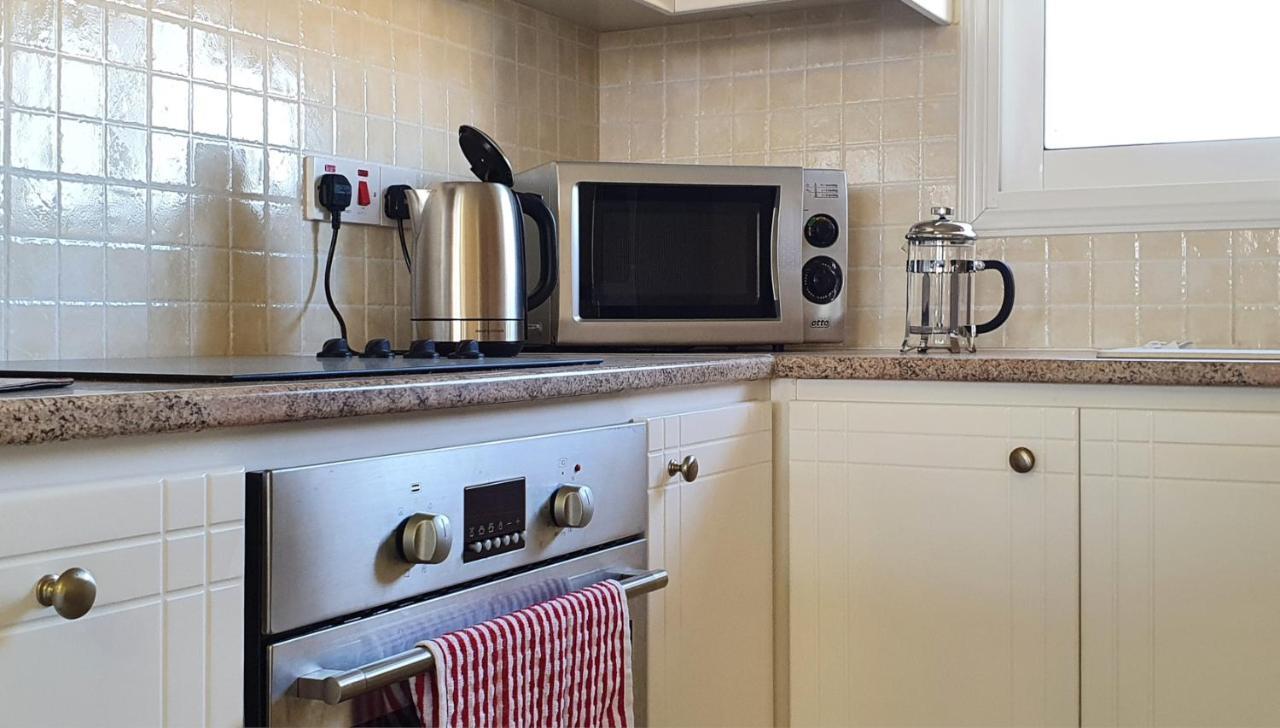 Petras Cozy Nest, 1-Bedroom Apt., Paphos-Universal المظهر الخارجي الصورة